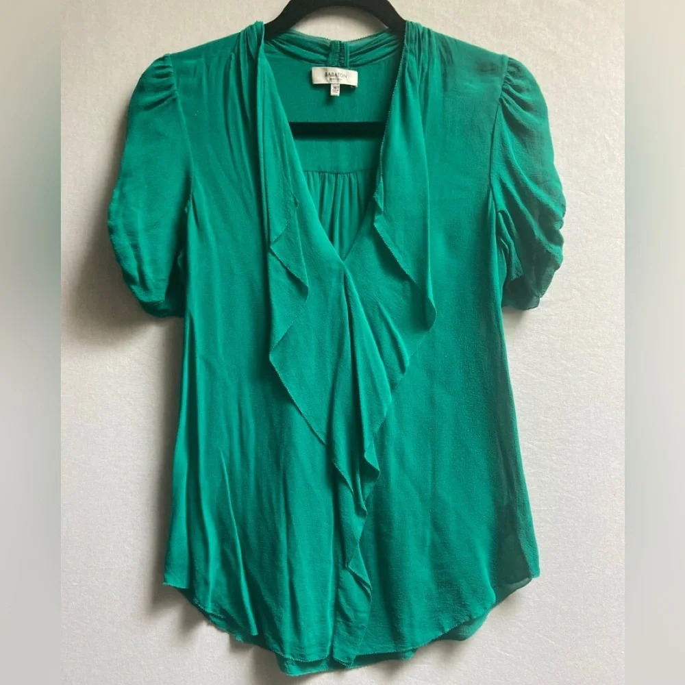 Babaton Aritzia Tinsley  Silk Chiffon Ruche short sleeve ruffle Blouse Sz XS